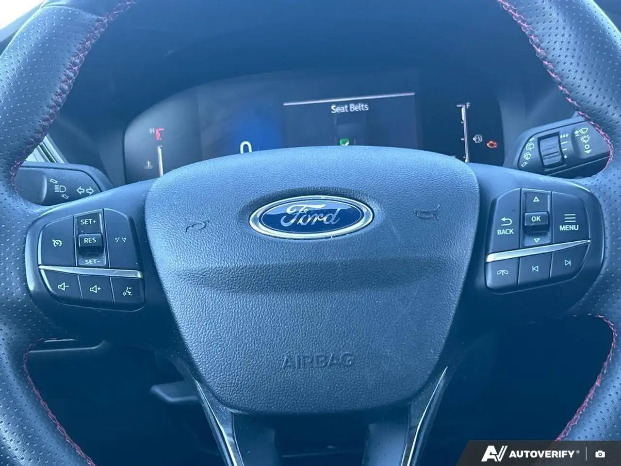 Ford Escape снимка Ford Escape