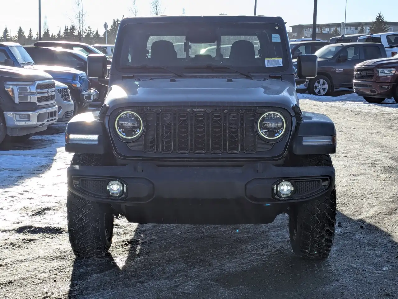 Jeep Gladiator снимка Jeep Gladiator