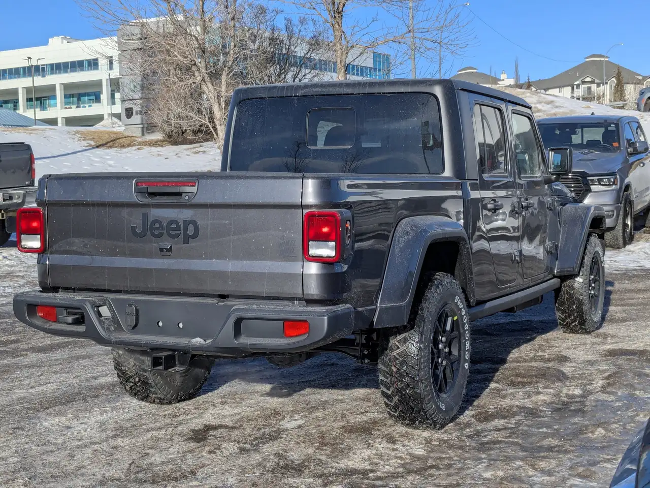 Jeep Gladiator снимка Jeep Gladiator