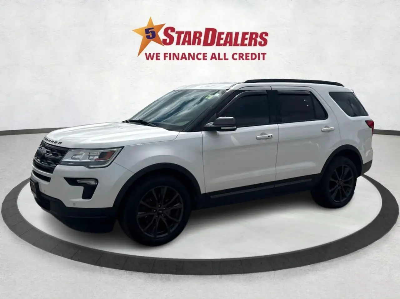 Ford Explorer photo Ford Explorer