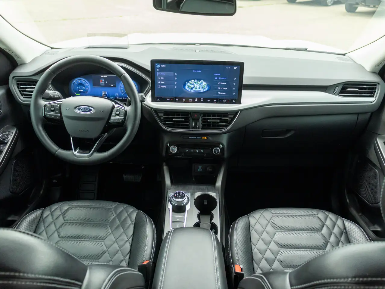 Ford Escape снимка Ford Escape
