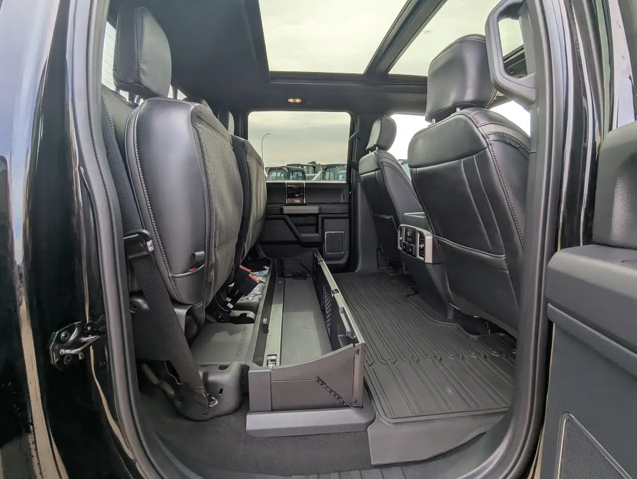 Ford F 350 снимка Ford F 350