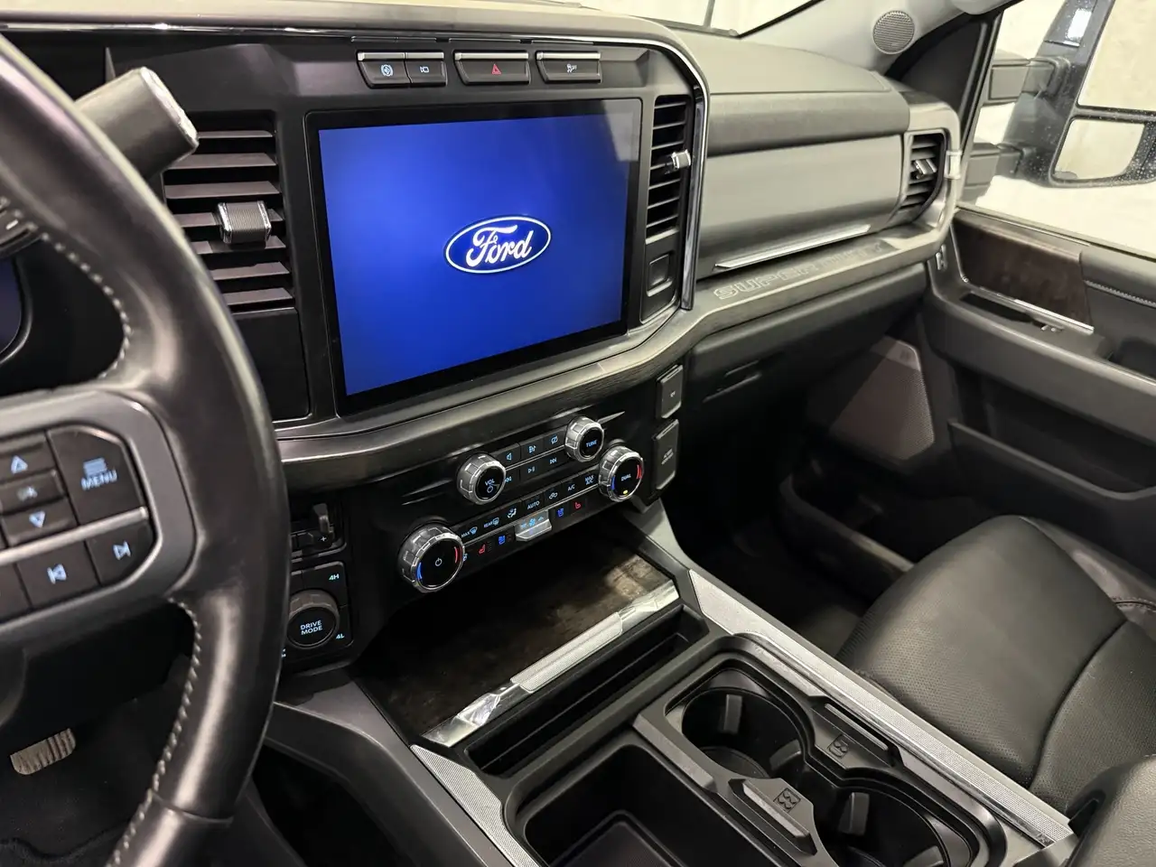 Ford F 350 photo Ford F 350