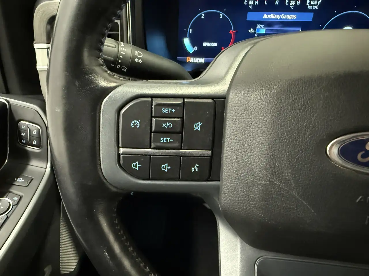 Ford F 350 photo Ford F 350