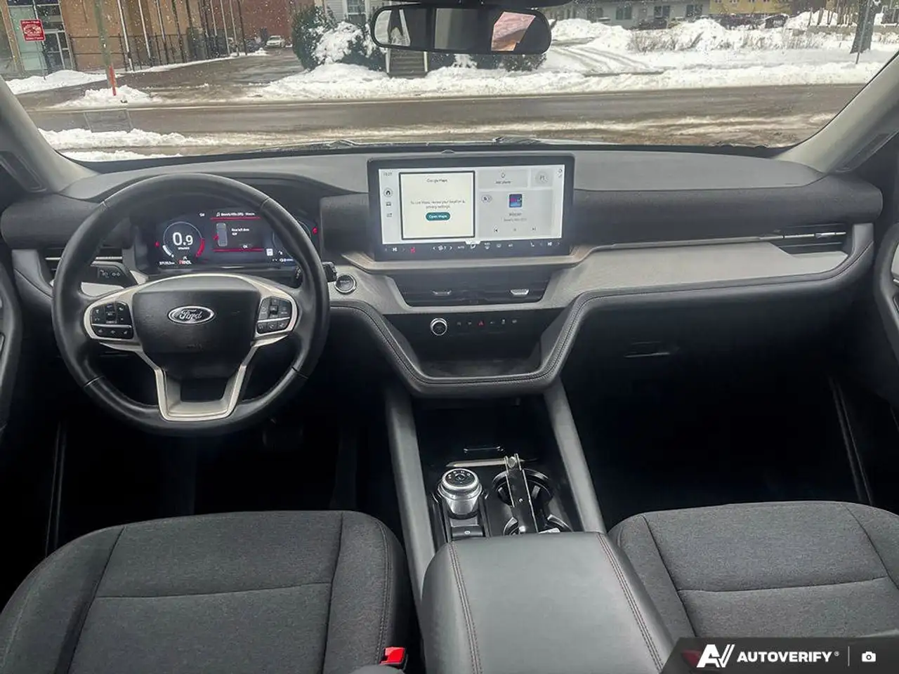 Ford Explorer photo Ford Explorer