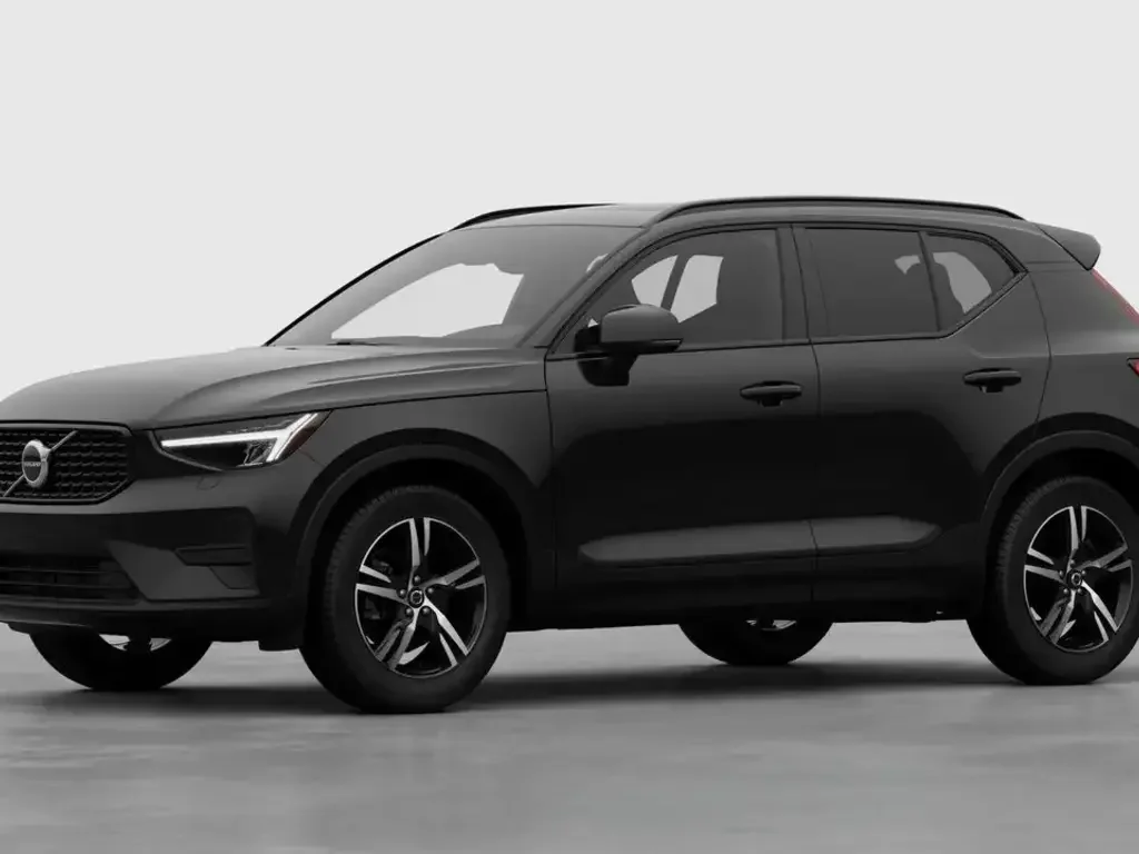 2026 Volvo XC40