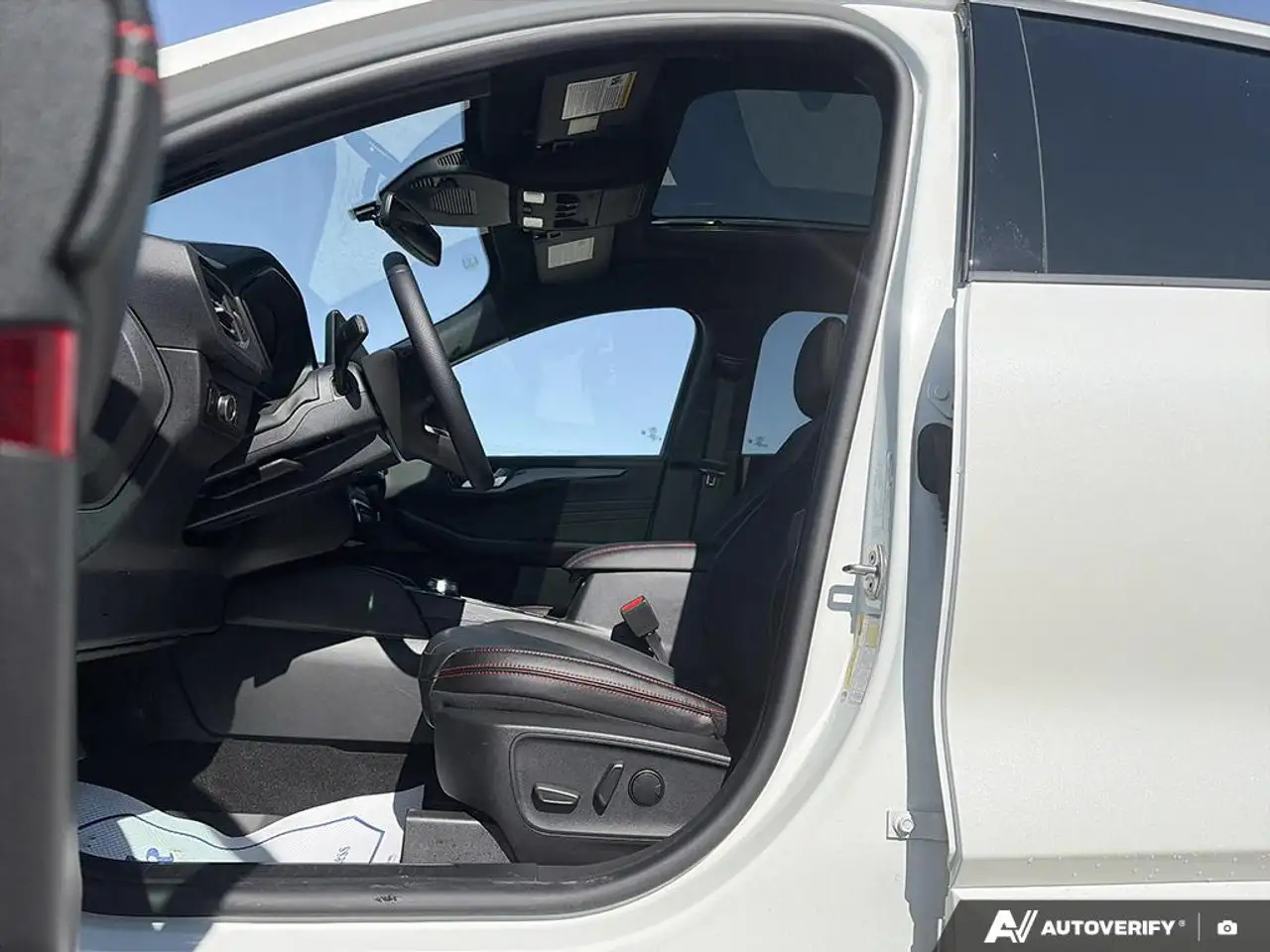 Ford Escape photo Ford Escape