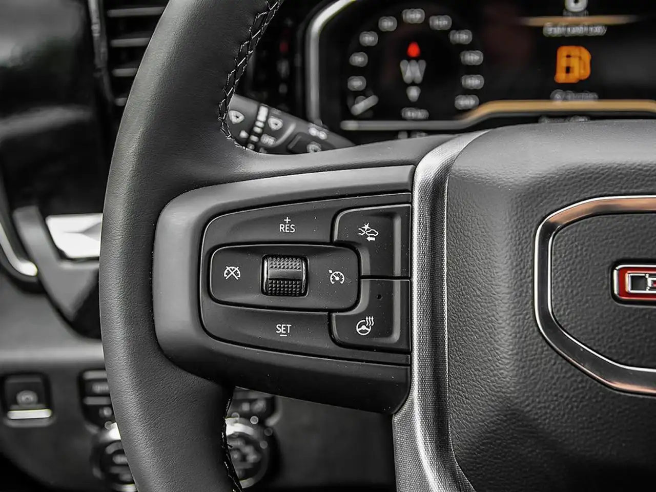 GMC Sierra 3500 снимка GMC Sierra 3500