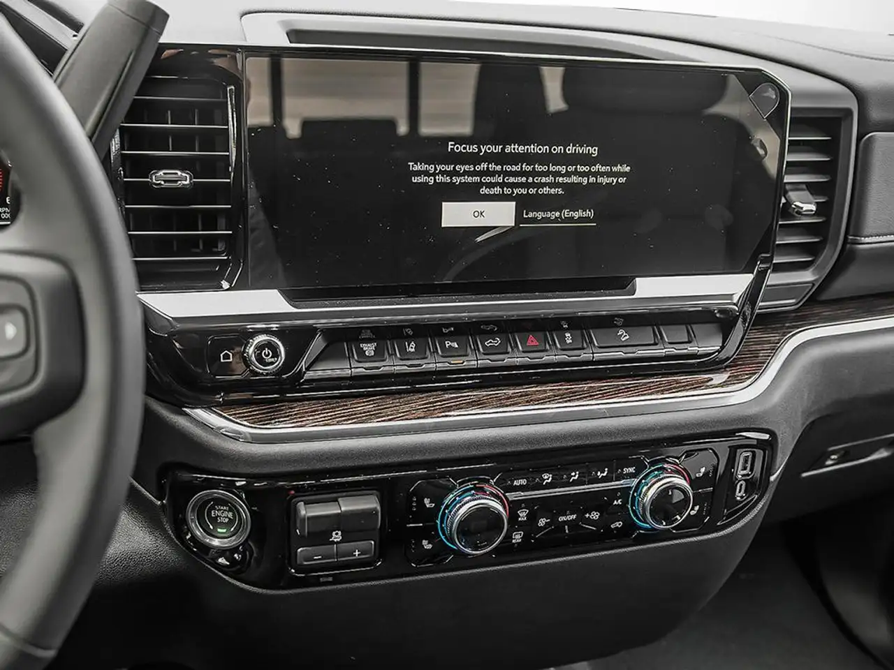GMC Sierra 3500 снимка GMC Sierra 3500