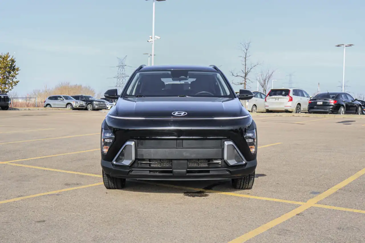 Hyundai KONA снимка Hyundai KONA