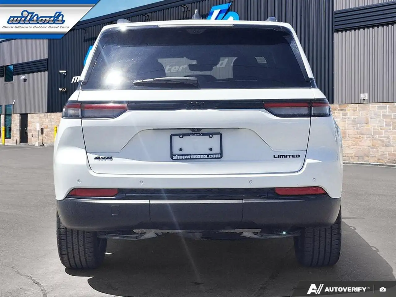 Jeep Grand Cherokee снимка Jeep Grand Cherokee