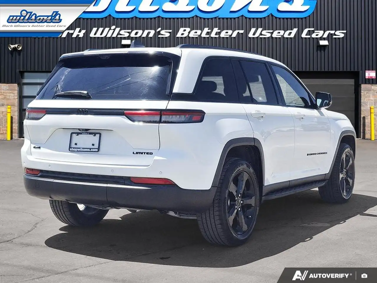 Jeep Grand Cherokee снимка Jeep Grand Cherokee