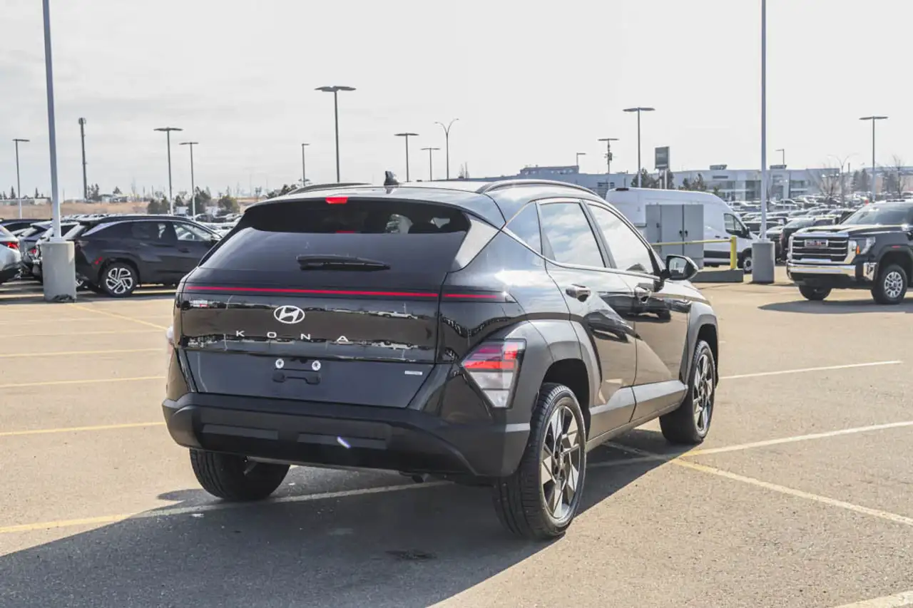 Hyundai KONA снимка Hyundai KONA