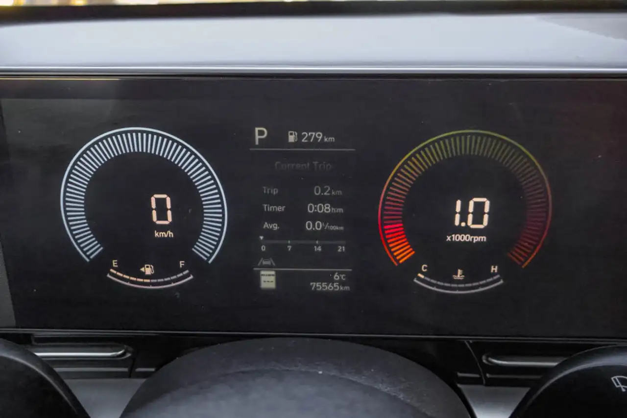 Hyundai KONA снимка Hyundai KONA