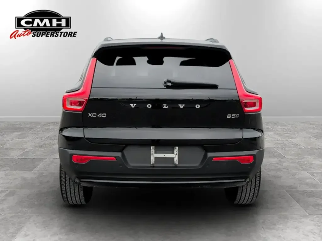 Volvo XC40 photo Volvo XC40