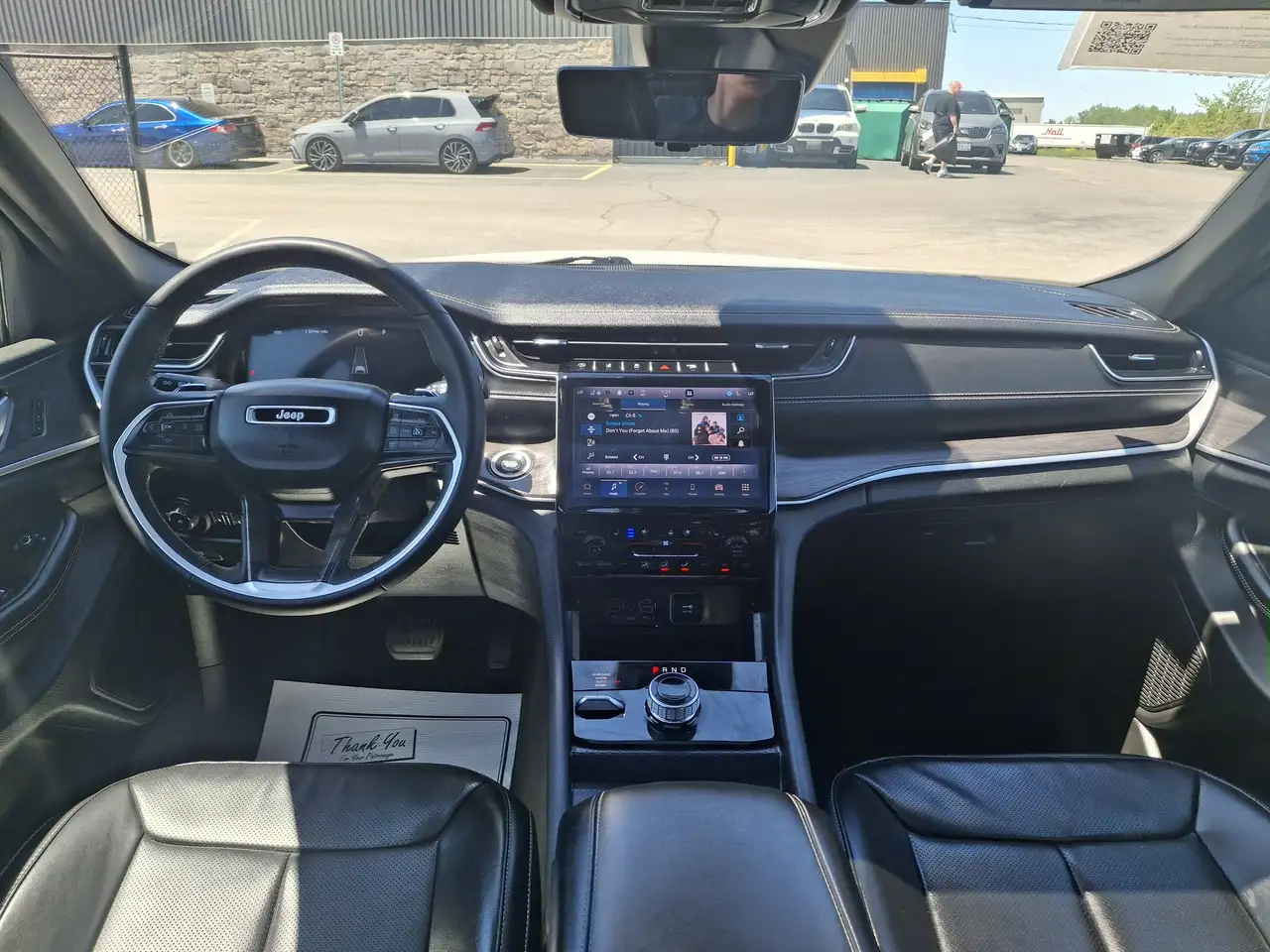 Jeep Grand Cherokee снимка Jeep Grand Cherokee