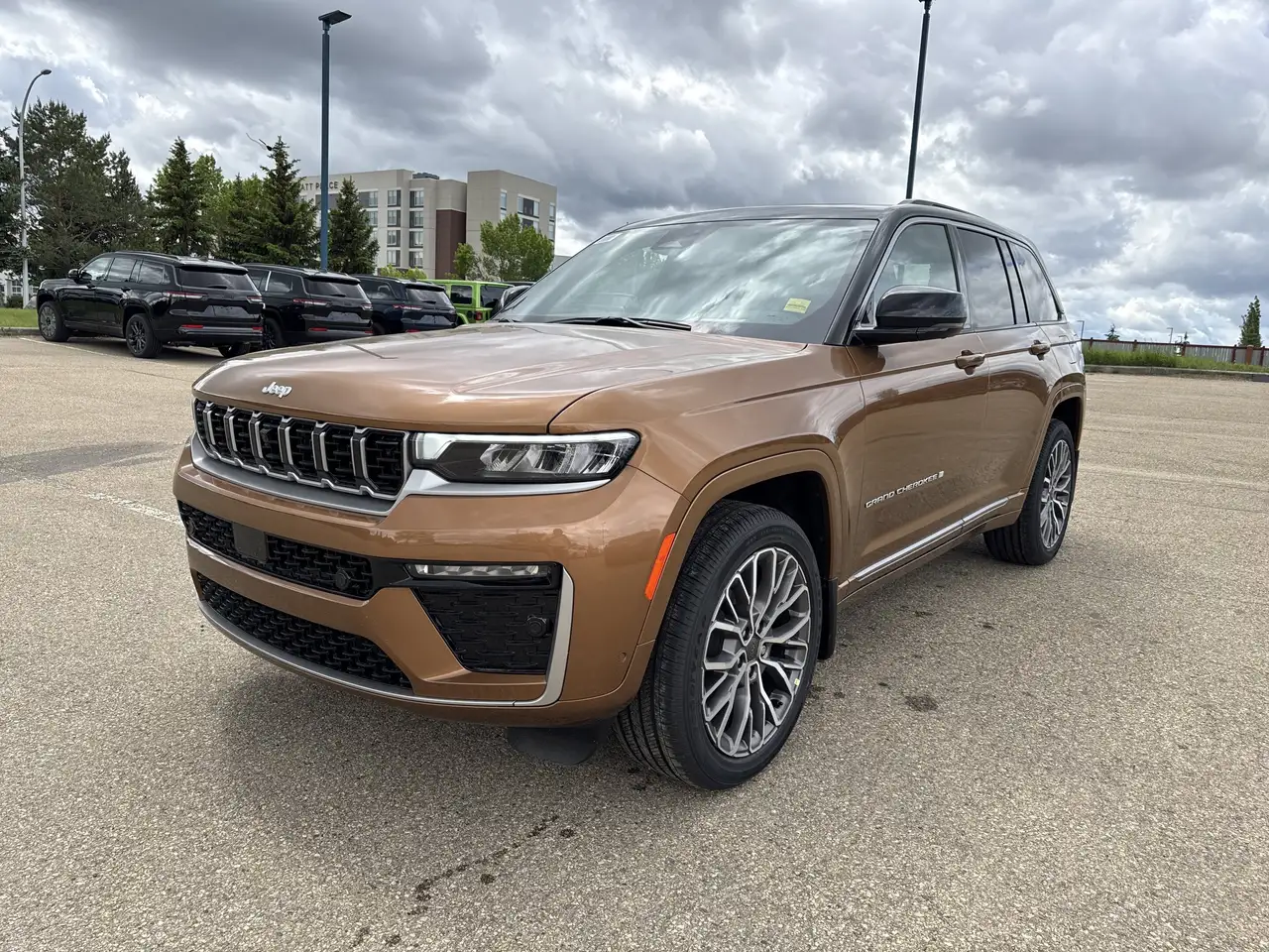 Jeep Grand Cherokee снимка Jeep Grand Cherokee