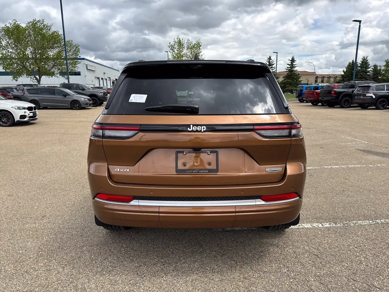 Jeep Grand Cherokee снимка Jeep Grand Cherokee