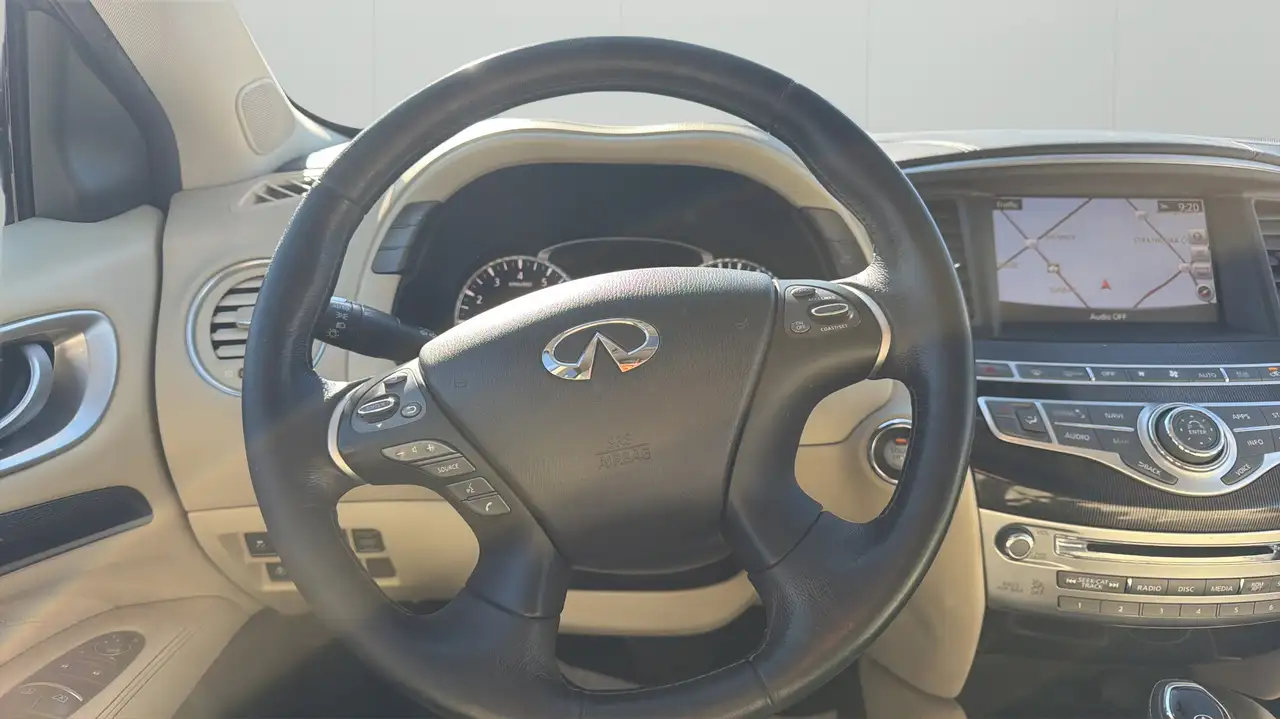 Infiniti QX60 снимка Infiniti QX60