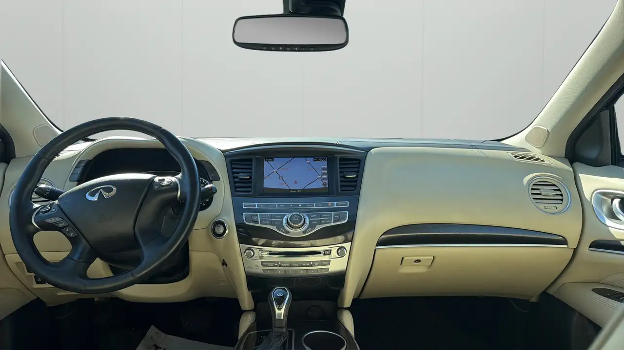 Infiniti QX60 снимка Infiniti QX60