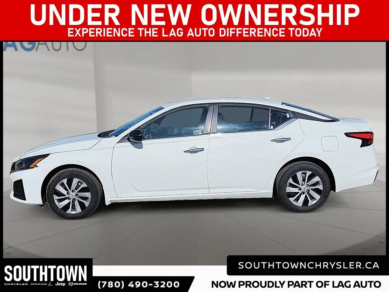 Nissan Altima снимка Nissan Altima