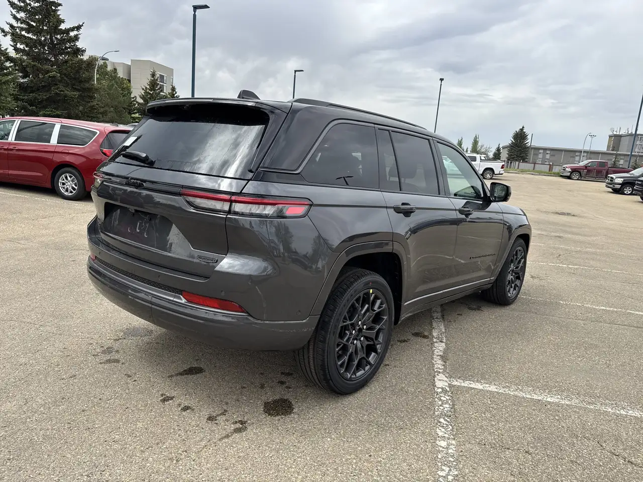 Jeep Grand Cherokee снимка Jeep Grand Cherokee