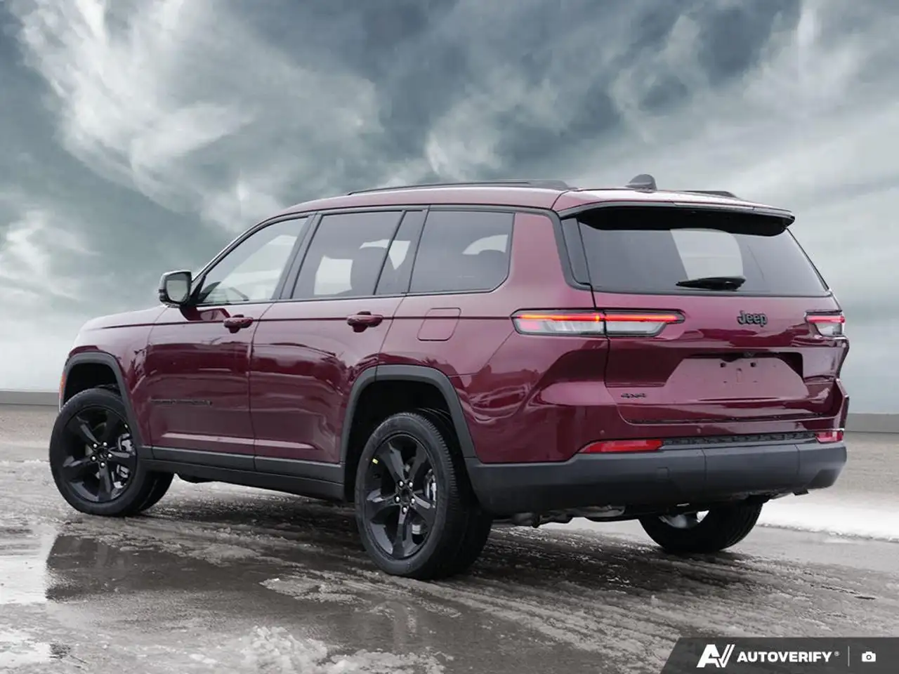 Jeep Grand Cherokee снимка Jeep Grand Cherokee