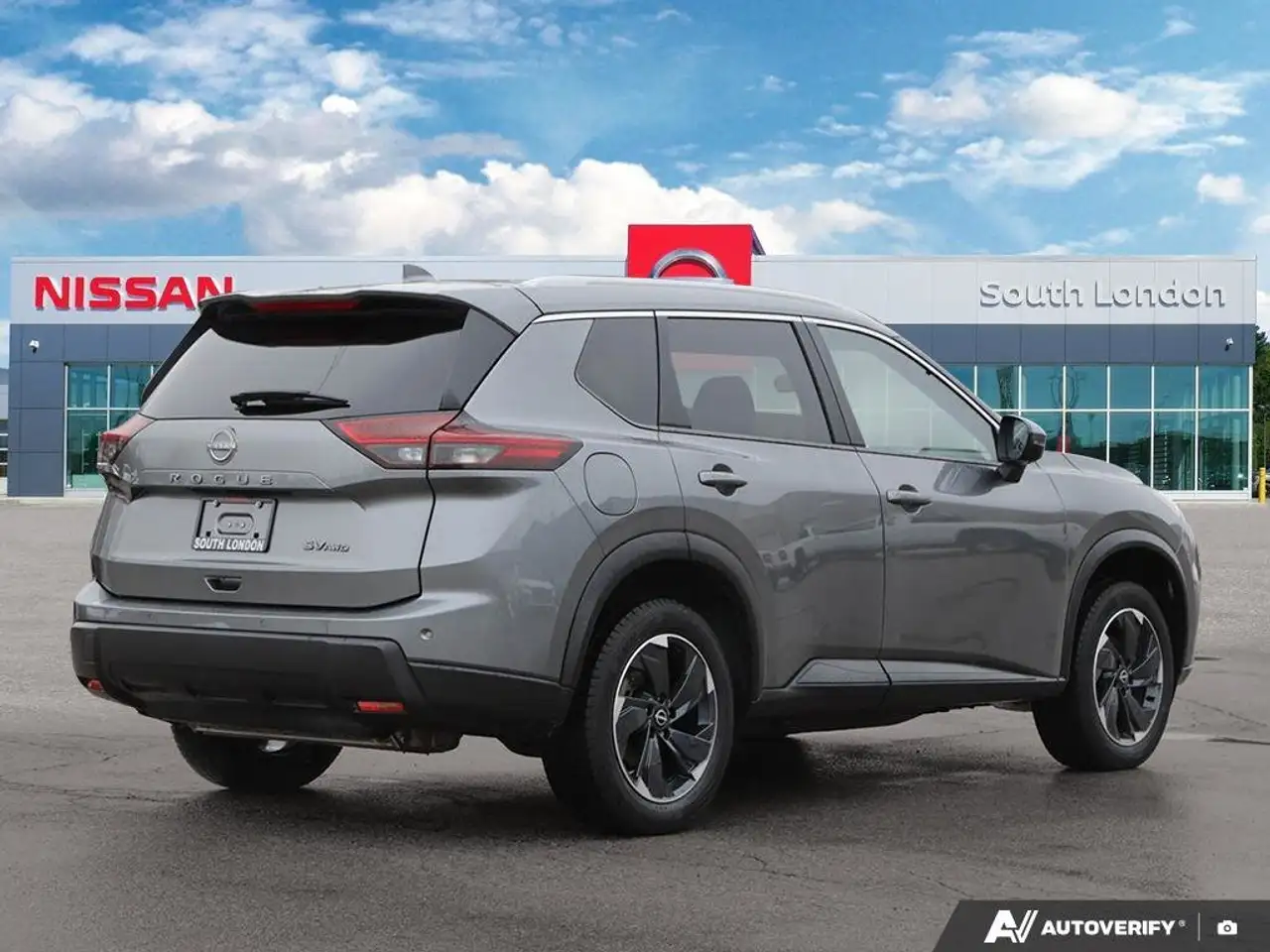 Nissan Rogue fotografie Nissan Rogue