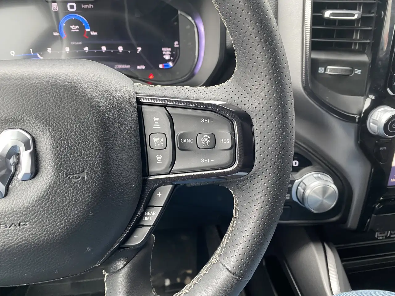 RAM 1500 photo RAM 1500