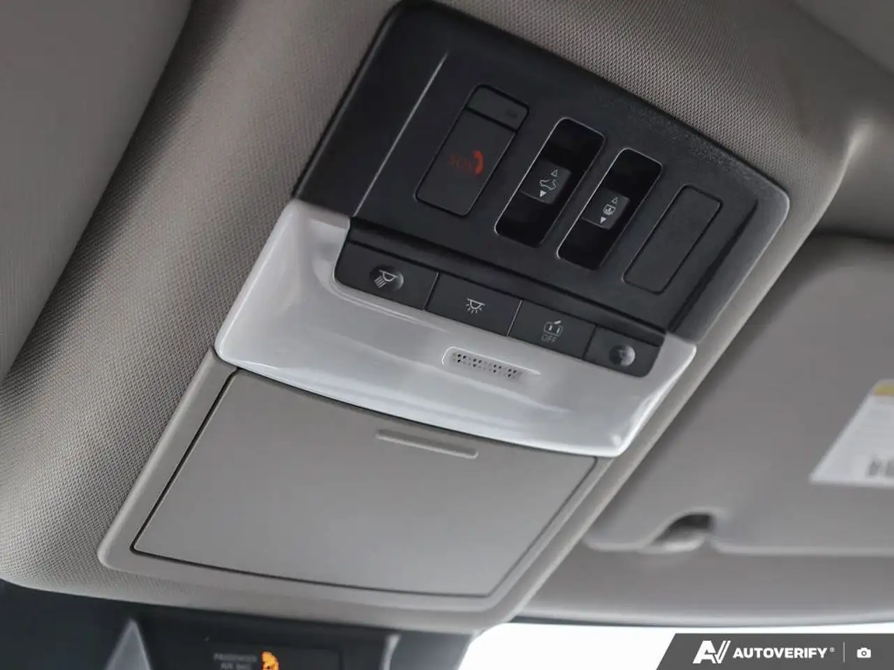 Nissan Rogue fotografie Nissan Rogue