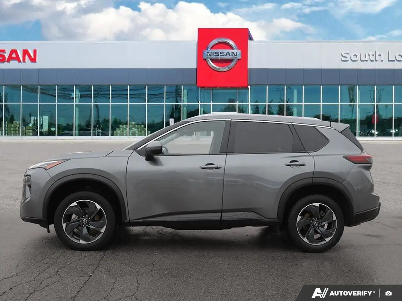 Nissan Rogue fotografie Nissan Rogue