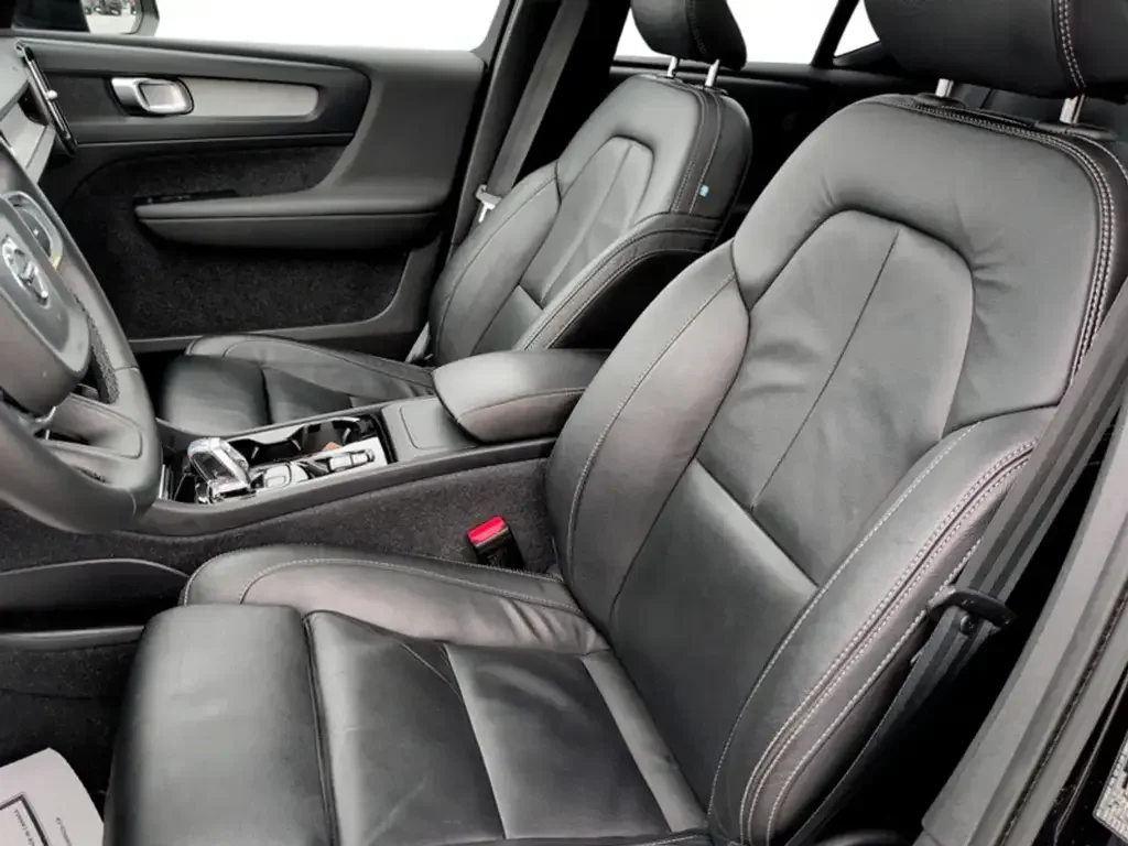 Volvo XC40 photo Volvo XC40