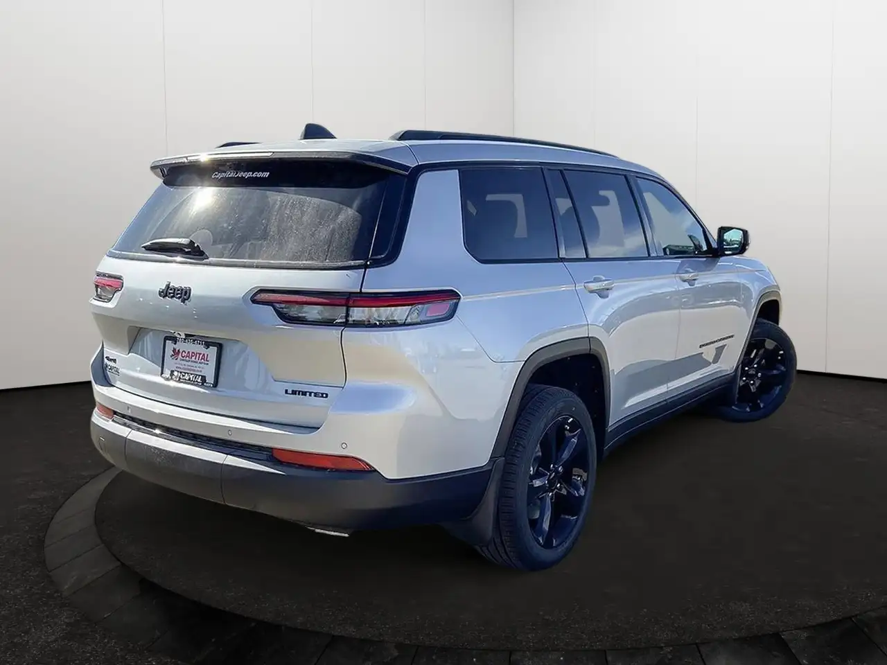 Jeep Grand Cherokee снимка Jeep Grand Cherokee