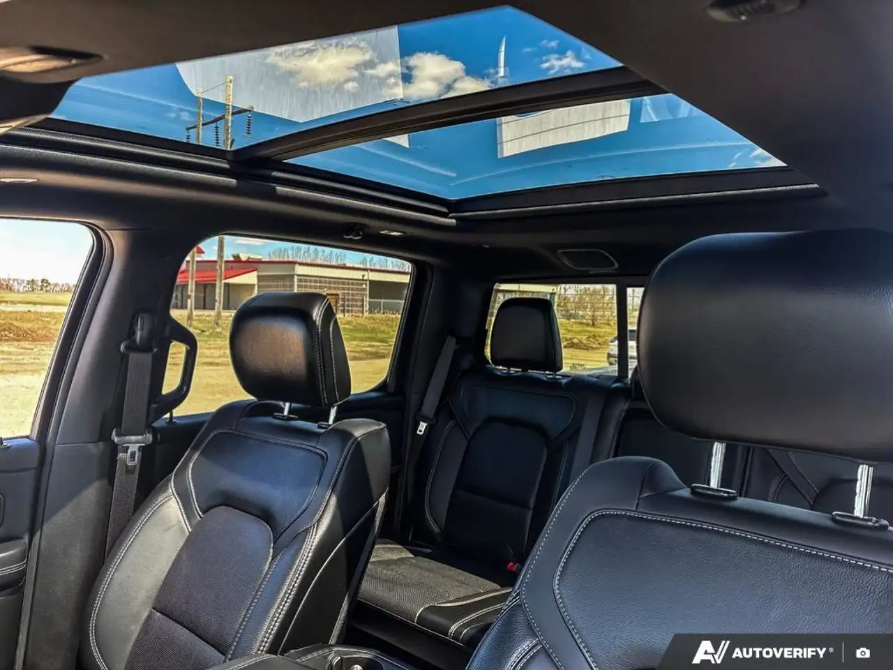 RAM 1500 fotografie RAM 1500