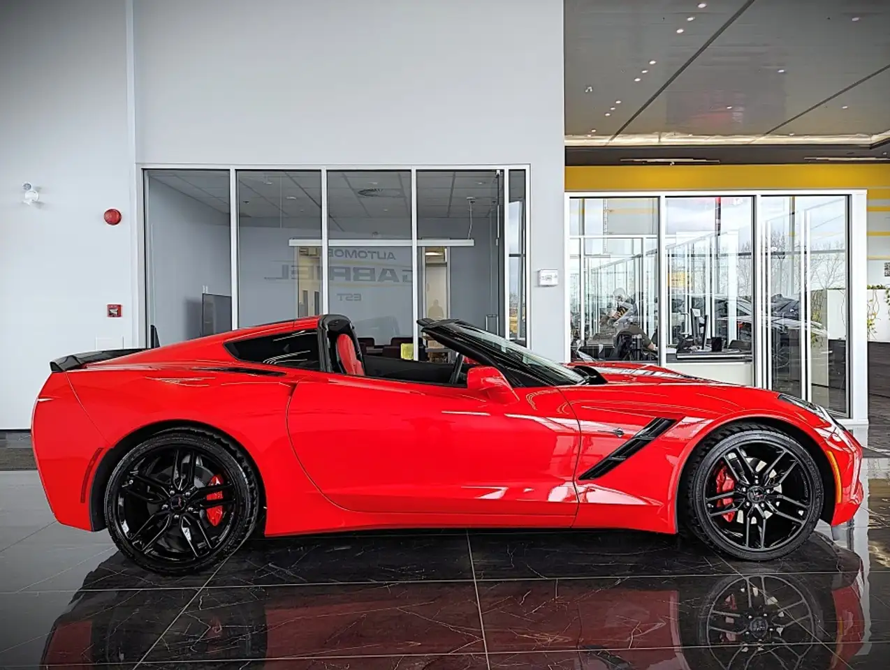 Chevrolet Corvette снимка Chevrolet Corvette