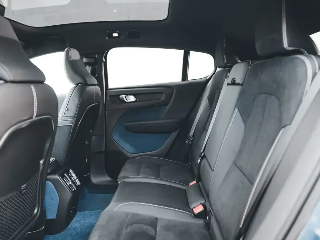 Volvo C40 photo Volvo C40