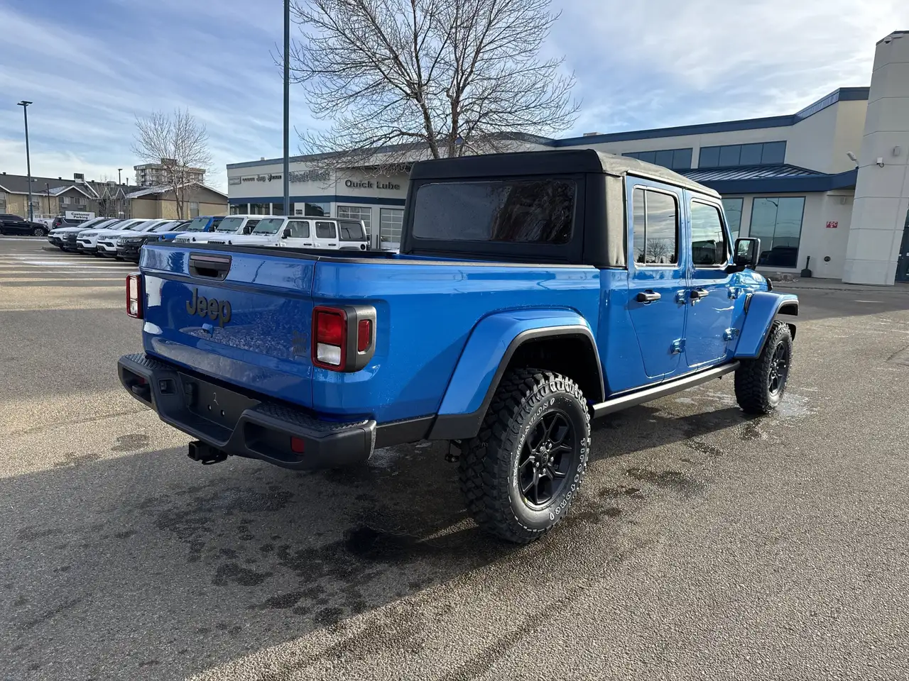 Jeep Gladiator снимка Jeep Gladiator