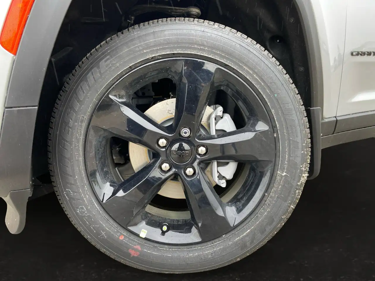 Jeep Grand Cherokee снимка Jeep Grand Cherokee