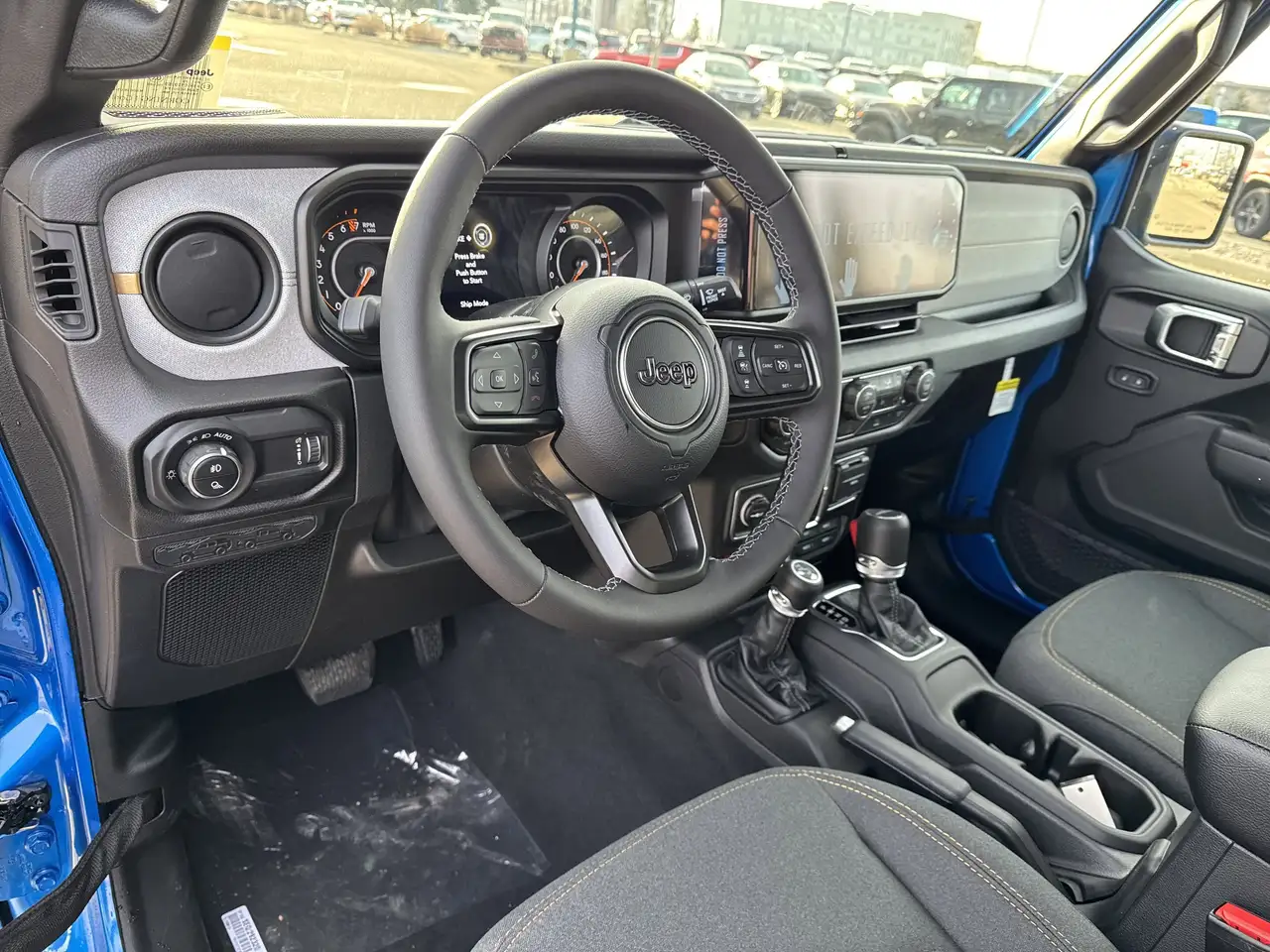 Jeep Gladiator снимка Jeep Gladiator