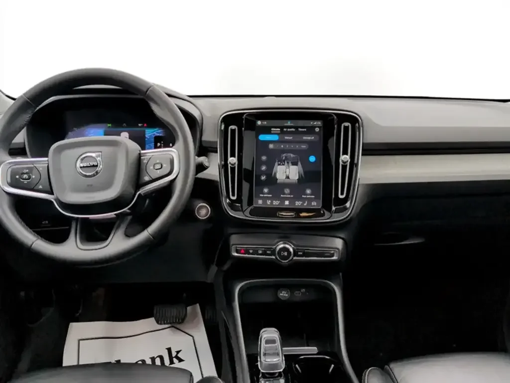 Volvo XC40 photo Volvo XC40