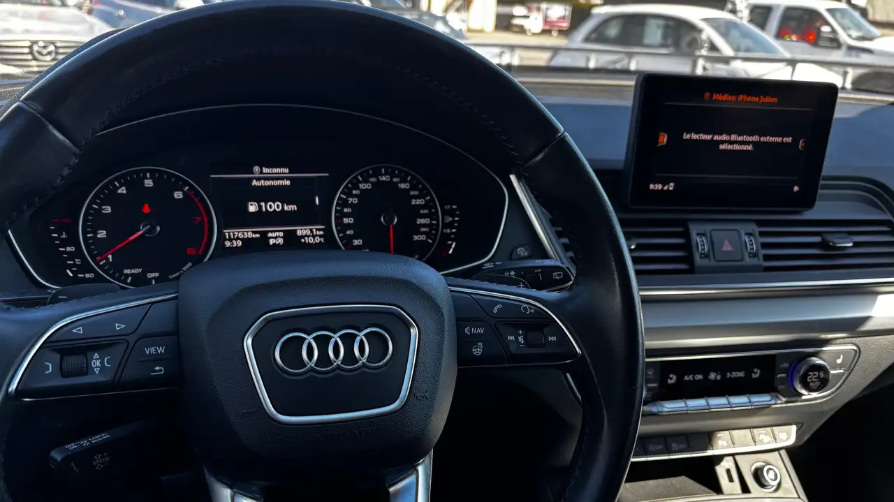 Audi Q5 снимка Audi Q5