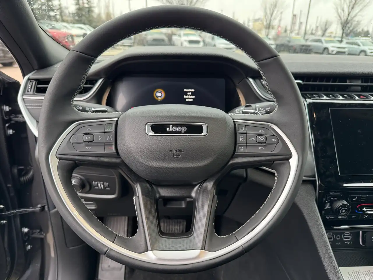 Jeep Grand Cherokee снимка Jeep Grand Cherokee