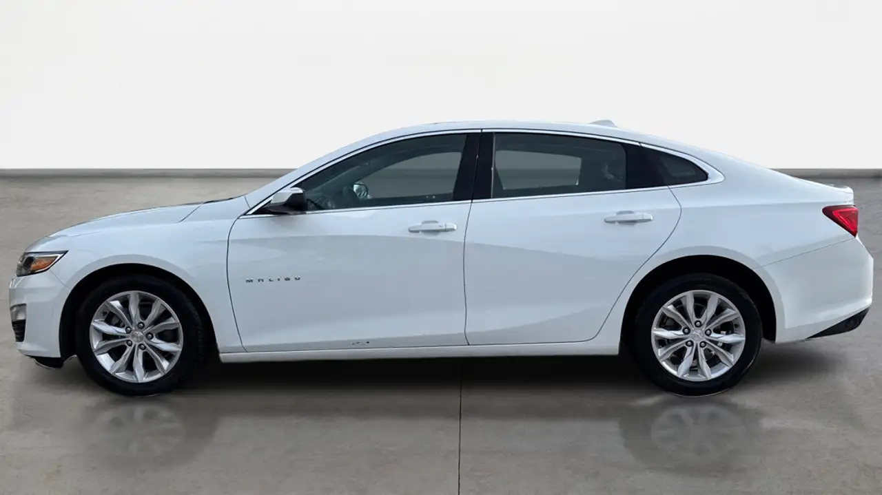Chevrolet Malibu снимка Chevrolet Malibu