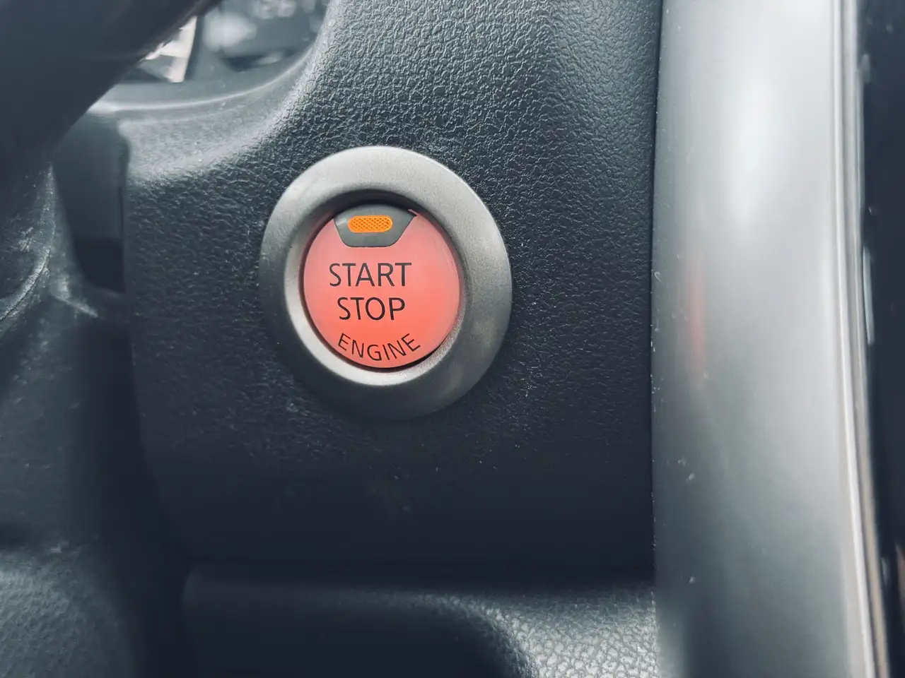 Nissan Note снимка Nissan Note