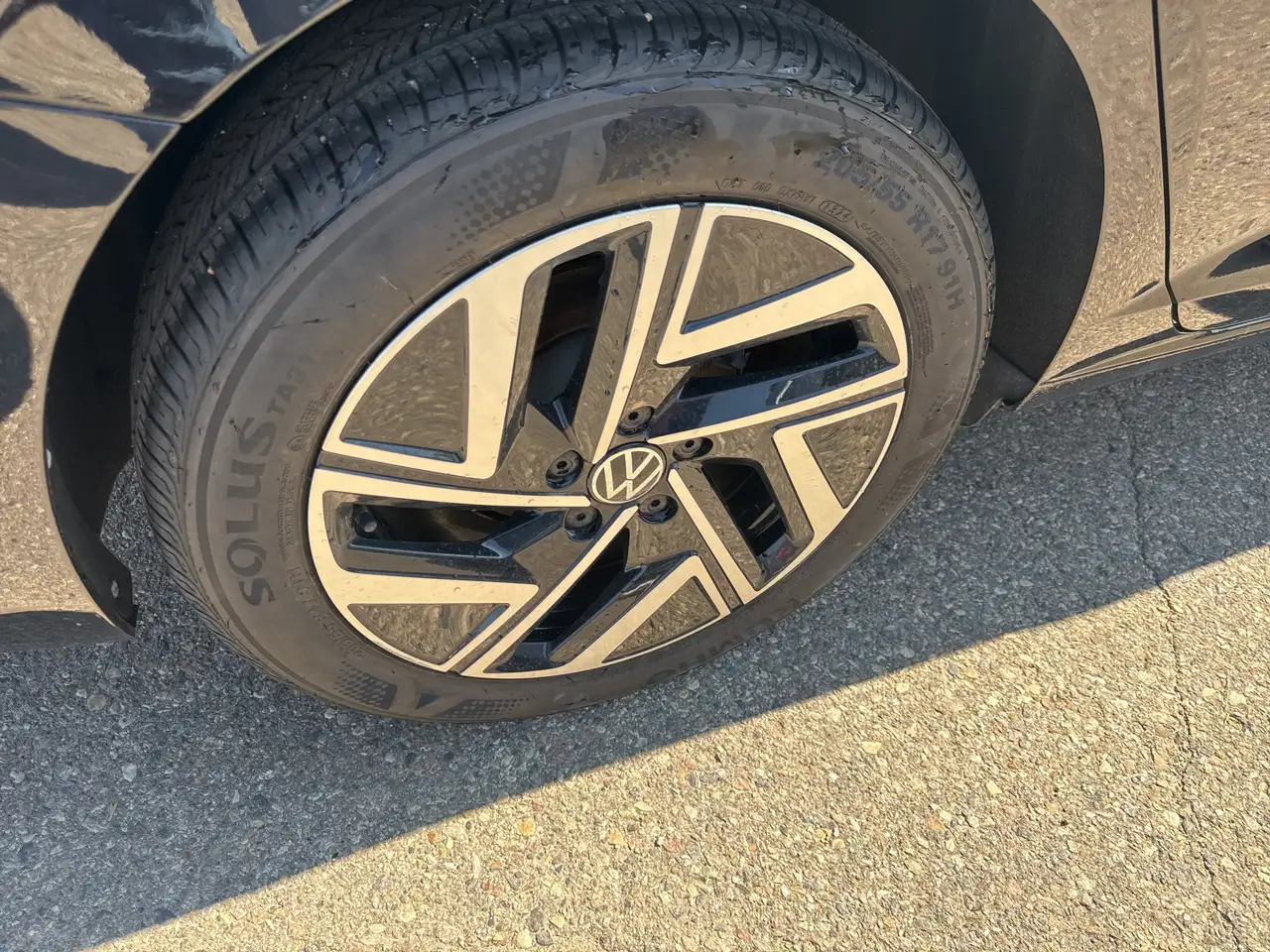 Volkswagen Jetta снимка Volkswagen Jetta