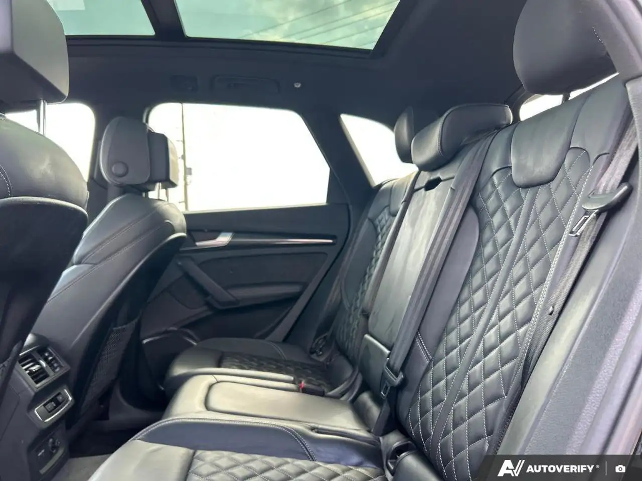 Audi SQ5 fotografie Audi SQ5