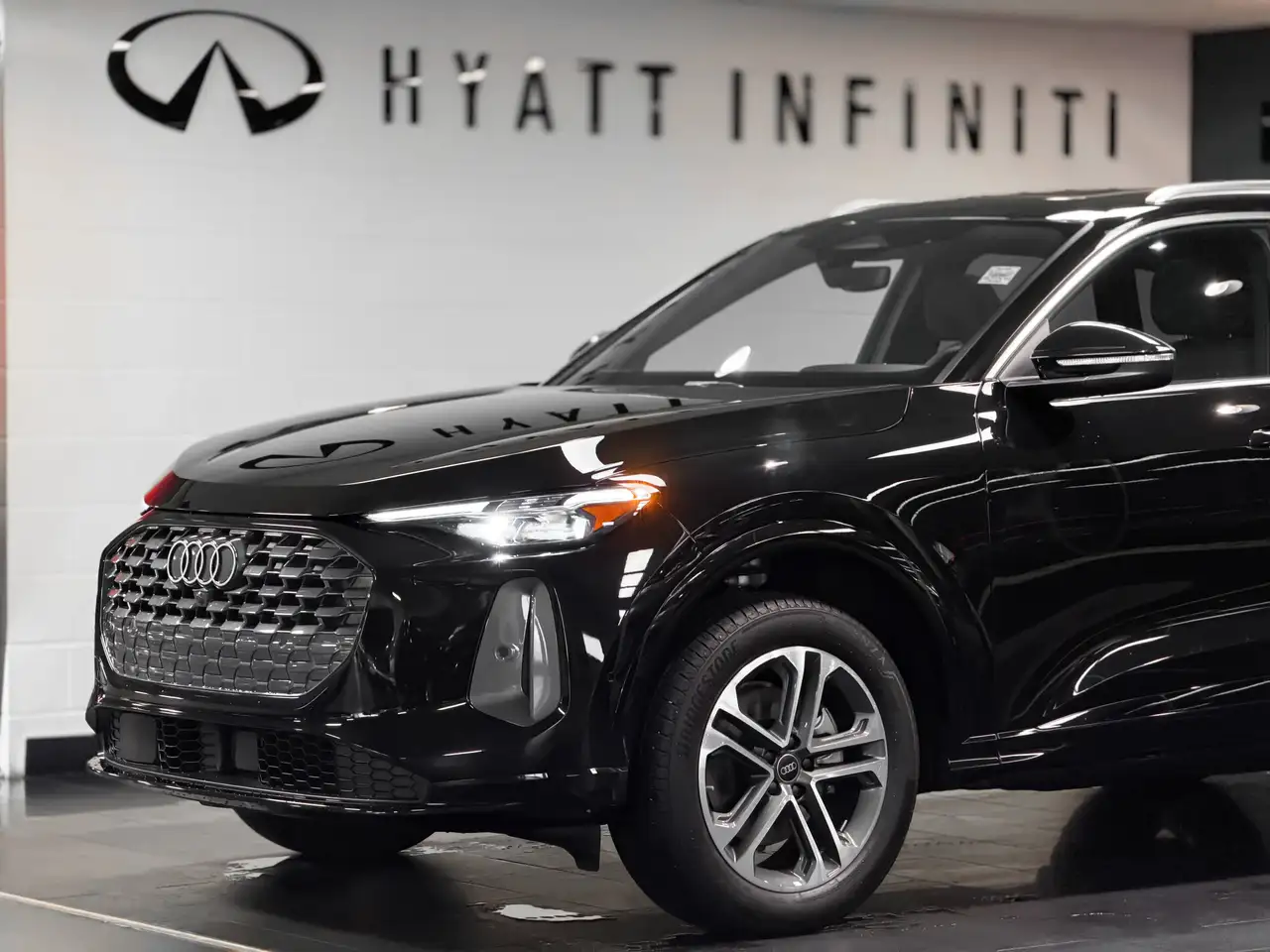 Audi Q5 снимка Audi Q5