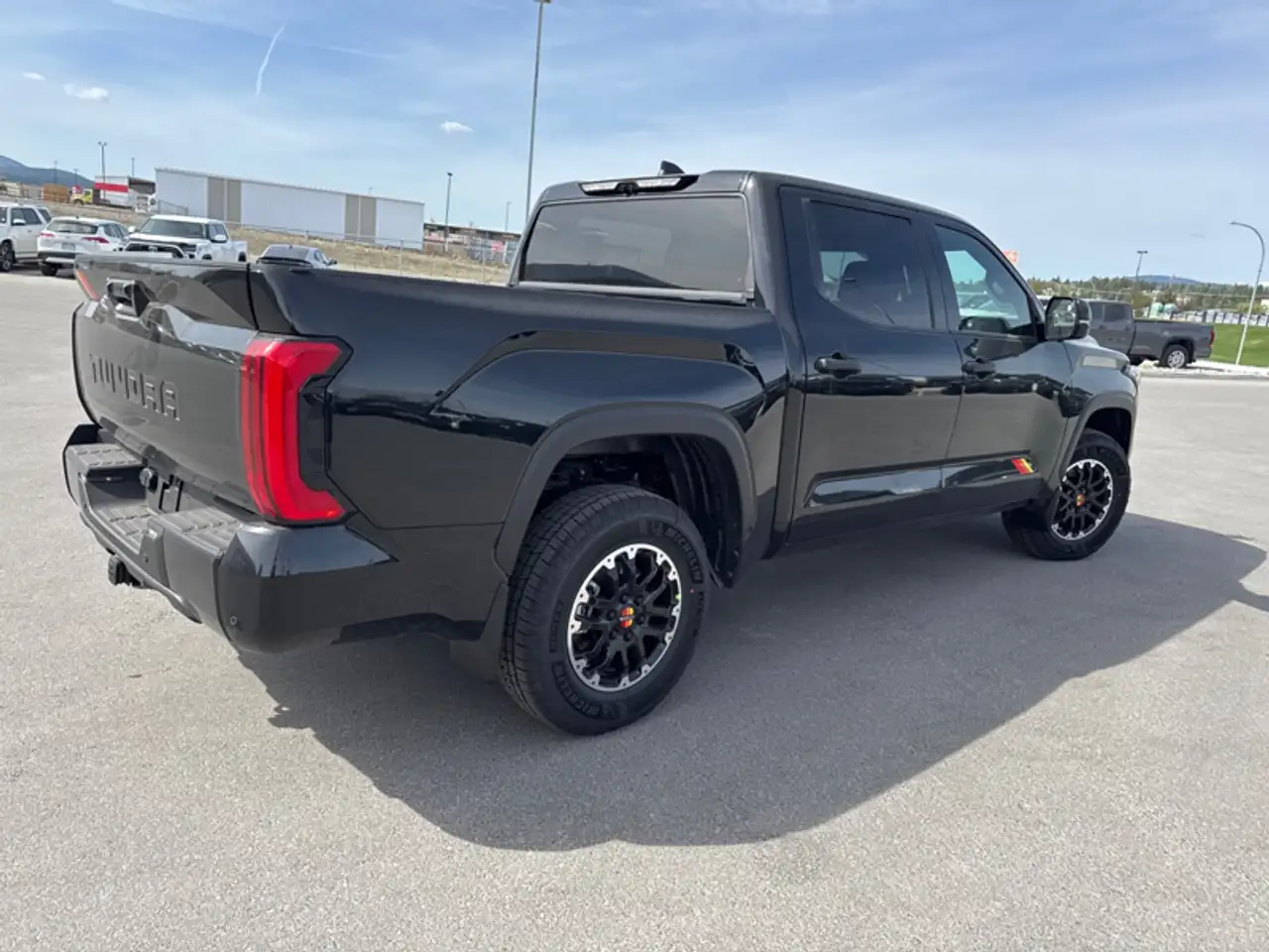 Toyota Tundra снимка Toyota Tundra