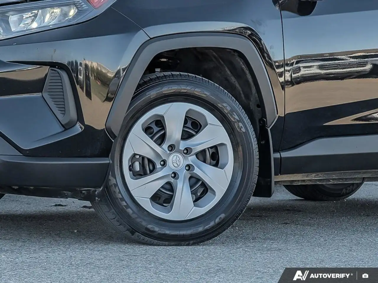 Toyota RAV 4 снимка Toyota RAV 4