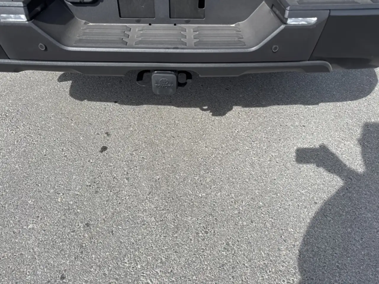 Toyota Tundra снимка Toyota Tundra